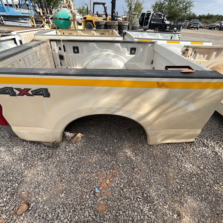 #1105 • 2018 Truck Bed (Offsite in La Union, NM)