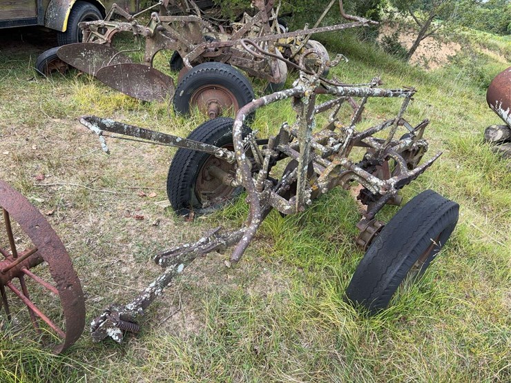 2-bottom-plow-image-3