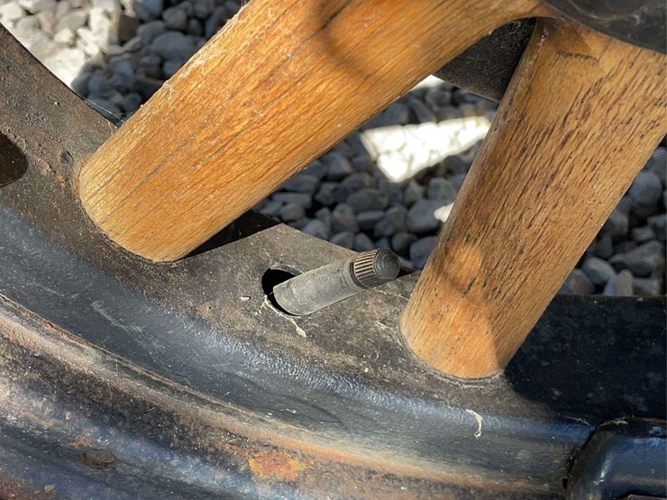 chevrolet-stake-bed-truck-image-17