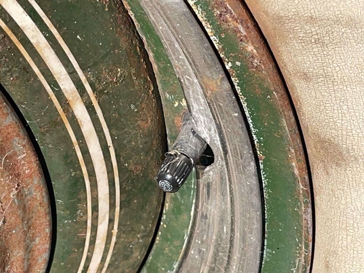 1940-buick-eight-special-image-26