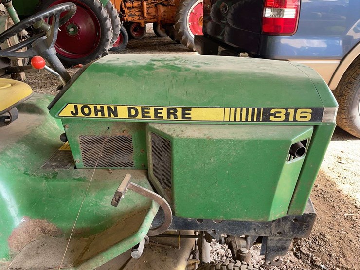 john-deere-316-image-17
