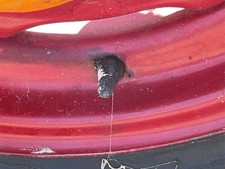 minneapolis-moline-445-image-12