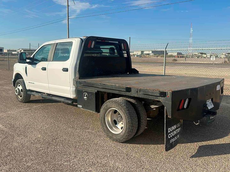 2020-ford-f350-image-4
