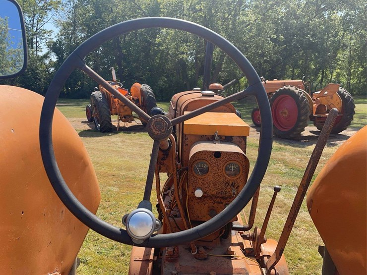 minneapolis-moline-ztu-image-41