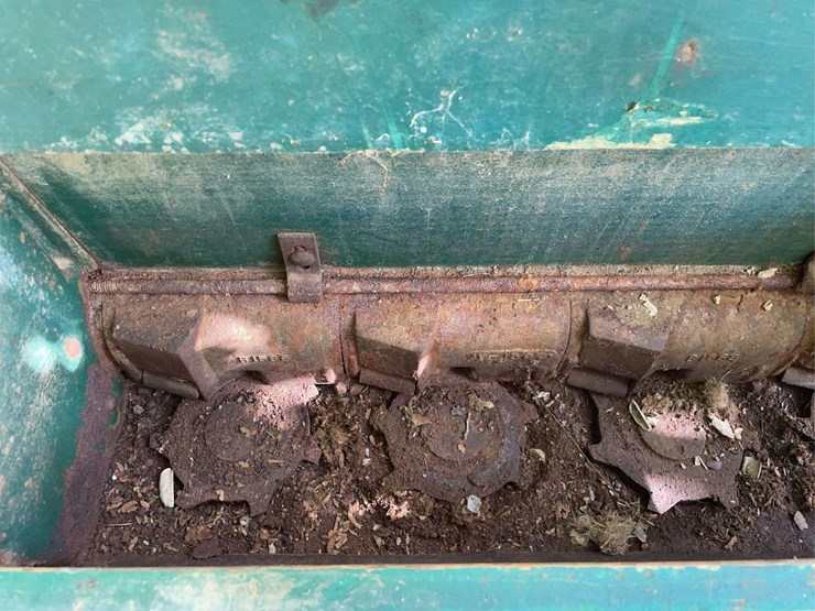 oliver-8ft-grain-drill-image-24