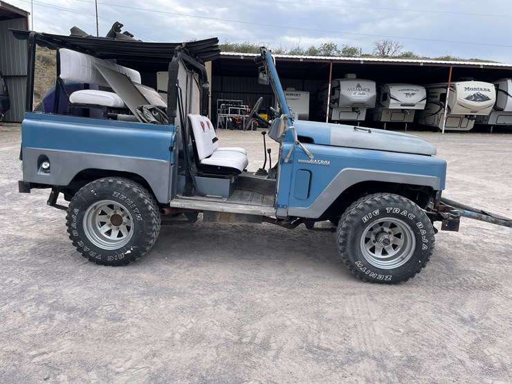 1965-nissan-patrol-image-4