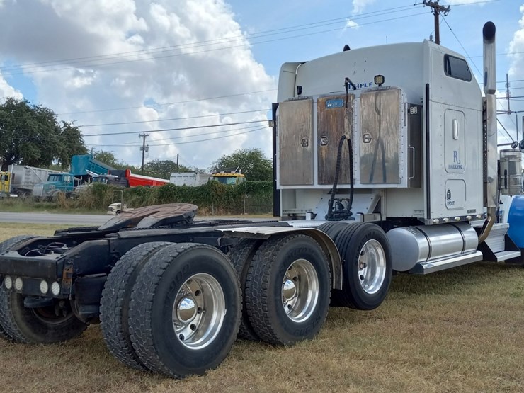 2000-kenworth-w900l-image-5