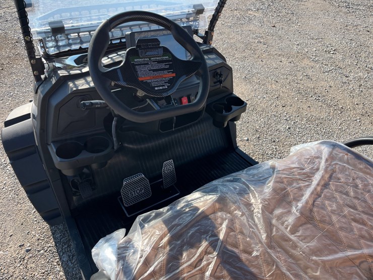 electric-golf-cart-image-9