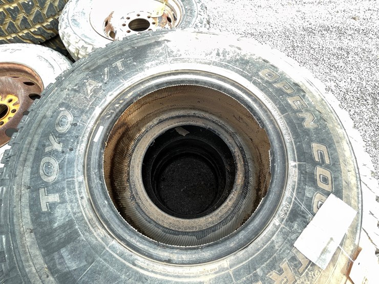 #1168-•-tires-(offsite-in-la-union,-nm)-image-2