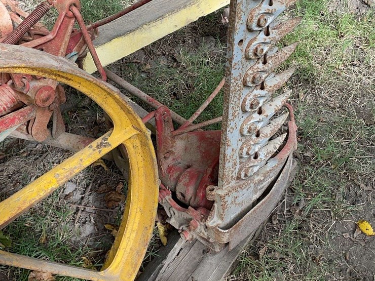 oliver-horse-drawn-sickle-mower-image-14
