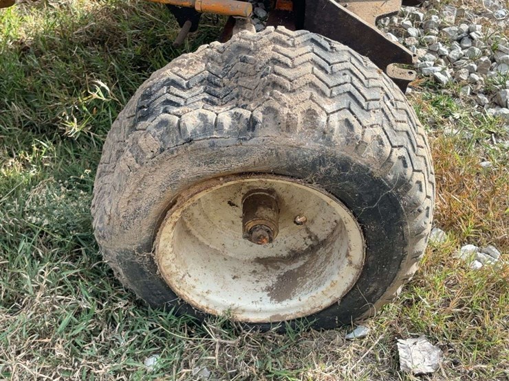 minneapolis-moline-110-hydro-image-26