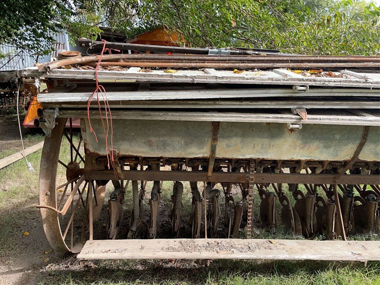 minneapolis-moline-8ft-drill-image-18