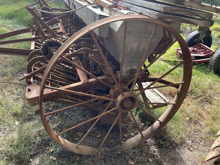 minneapolis-moline-8ft-drill-image-16