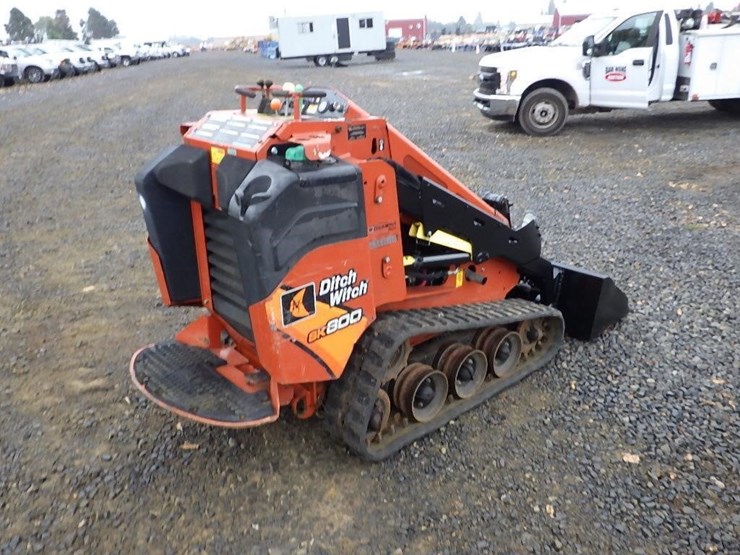 ditch-witch-sk800-image-4