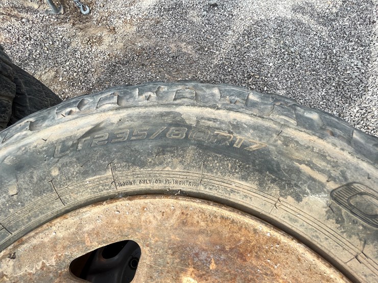 #1175-•-tires-(located-in-la-union,-nm)-image-5