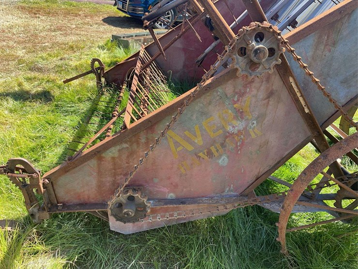 avery-hayhawk-hay-loader-image-17