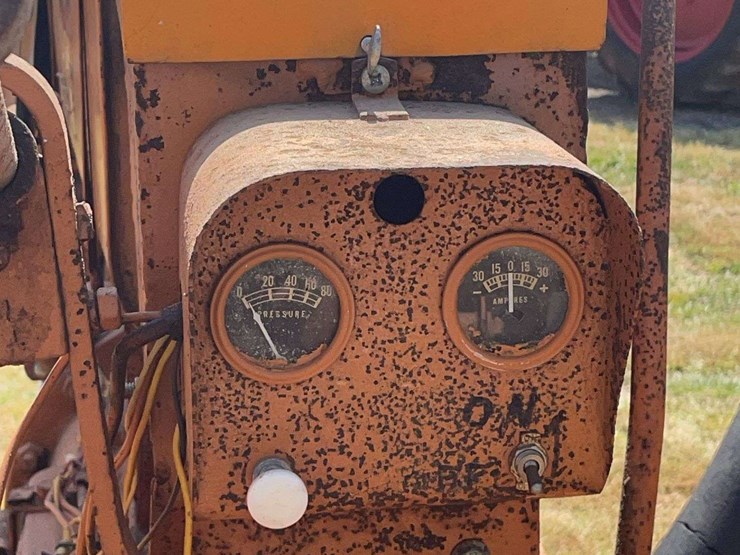 minneapolis-moline-ztu-image-40