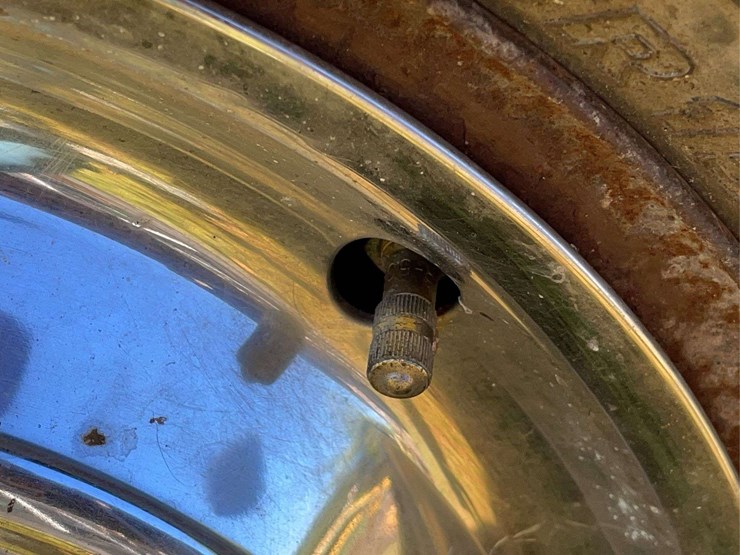 de-soto-custom-image-27