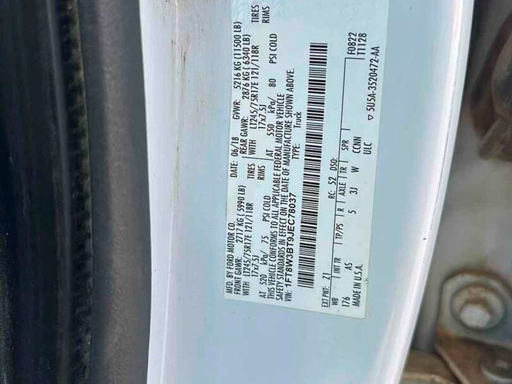 2018-ford-f350-image-8