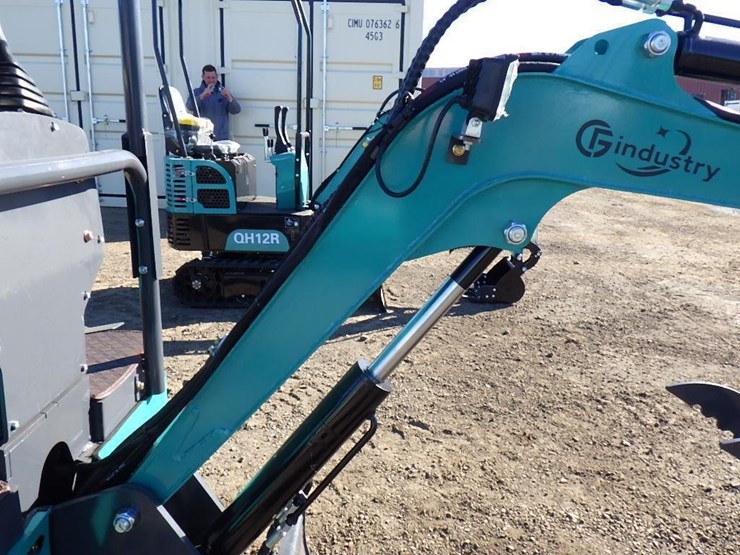 2025-cfg-qk16r-hydraulic-excavator-image-11