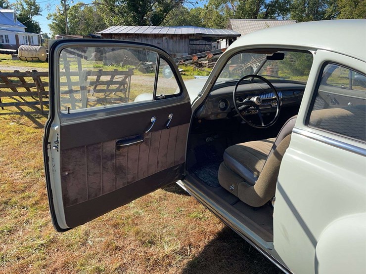 1952-chevrolet-deluxe-image-31