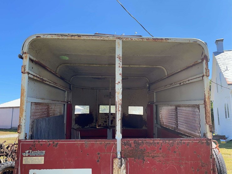 turnbow-horse-trailer-image-19
