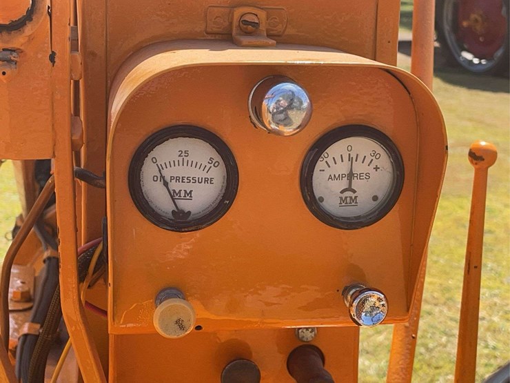 minneapolis-moline-ztu-image-44