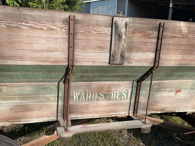wards-best-flare-box-wagon-image-24