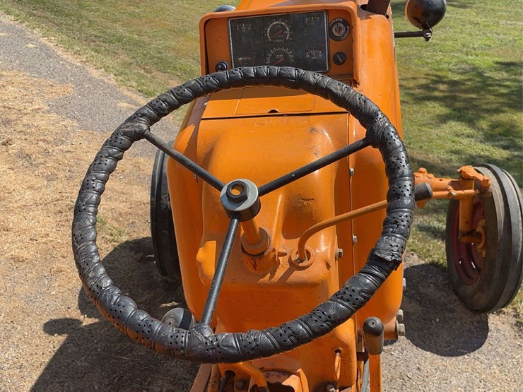 minneapolis-moline-445-image-51