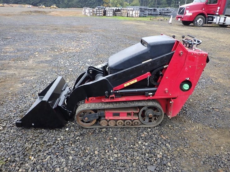 toro-skid-steer-tracked-loader-image-6
