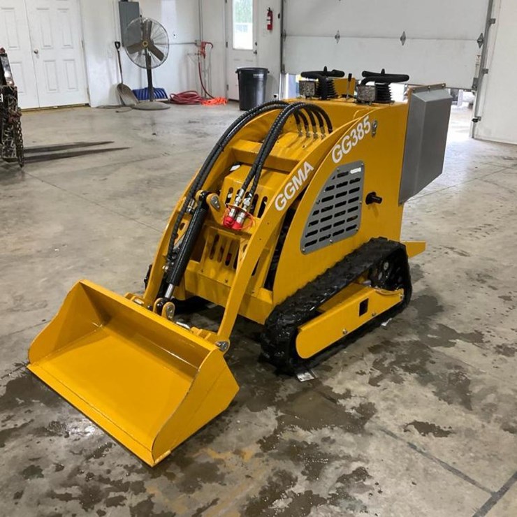 #1014 • Unused GG385 Mini Skid Steer