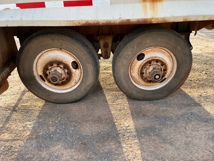 2006-v.e.-enterprises-130-bbl-steel-vacuum-trailer-image-10