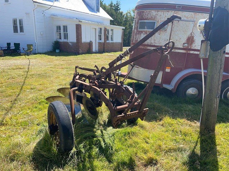 moline-2-bottom-plow-image-8