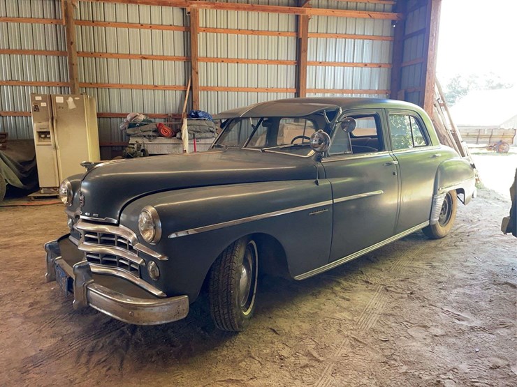 1949-dodge-coronet-image-1