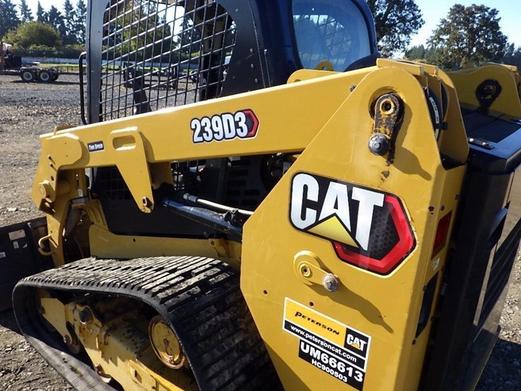 2019-caterpillar-239d3-image-12