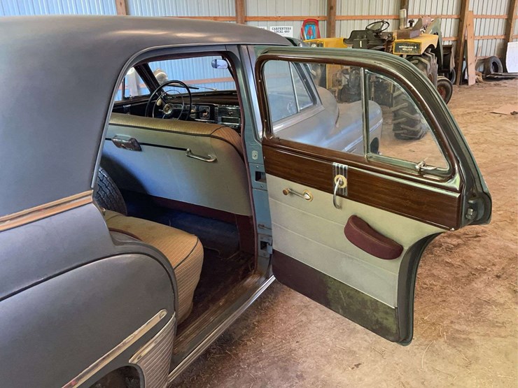 1949-dodge-coronet-image-54