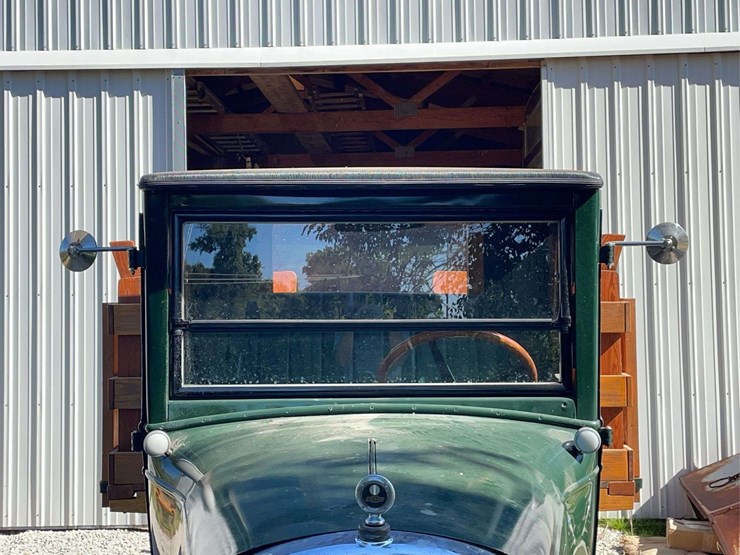 chevrolet-stake-bed-truck-image-11