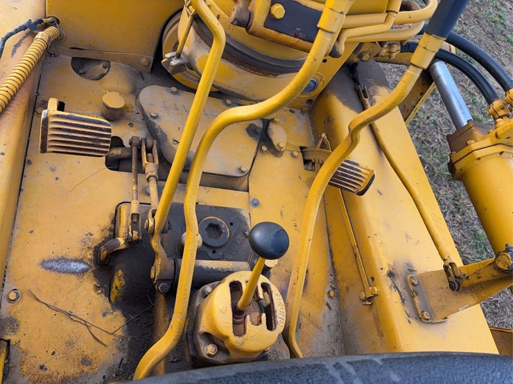 1955-caterpillar-d4-image-50