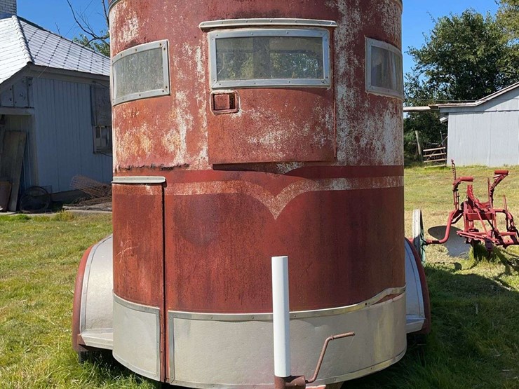 turnbow-horse-trailer-image-9