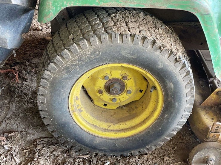 john-deere-316-image-22