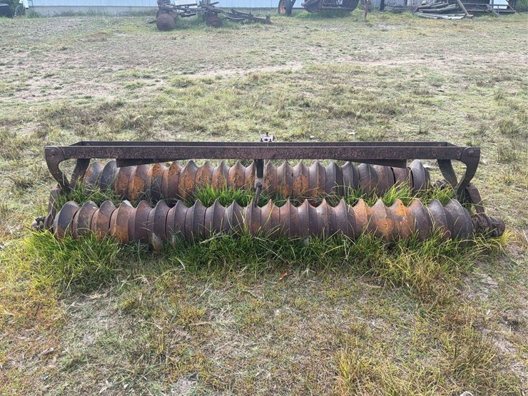 pull-behind-cultipacker-image-4