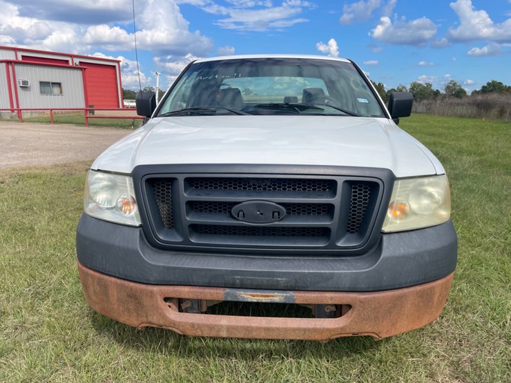 2007-ford-f150-xl-image-2