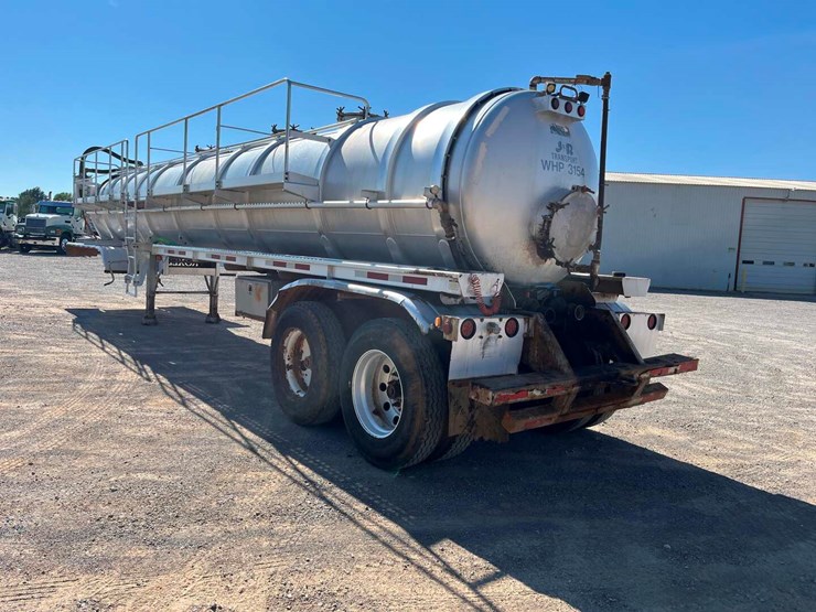 2017-troxel-150-bbl-aluminum-vacuum-trailer-image-7
