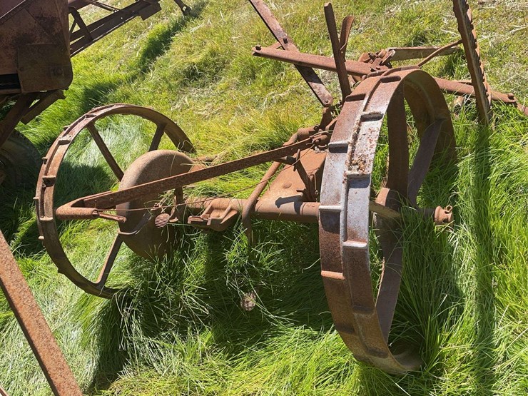 horse-drawn-sickle-mower-image-4