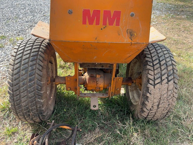 minneapolis-moline-110-hydro-image-42