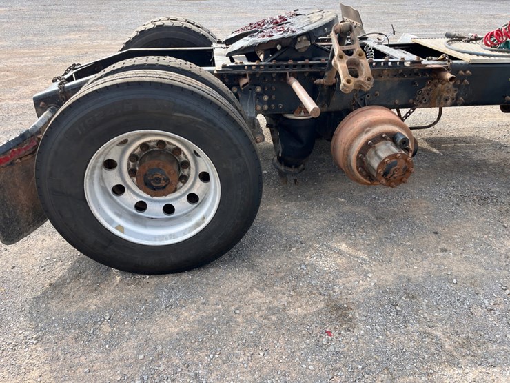 2018-mack-chu613-daycab-(inoperable)-image-14