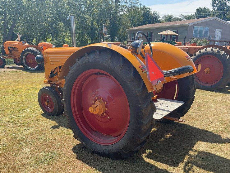 minneapolis-moline-ztu-image-4