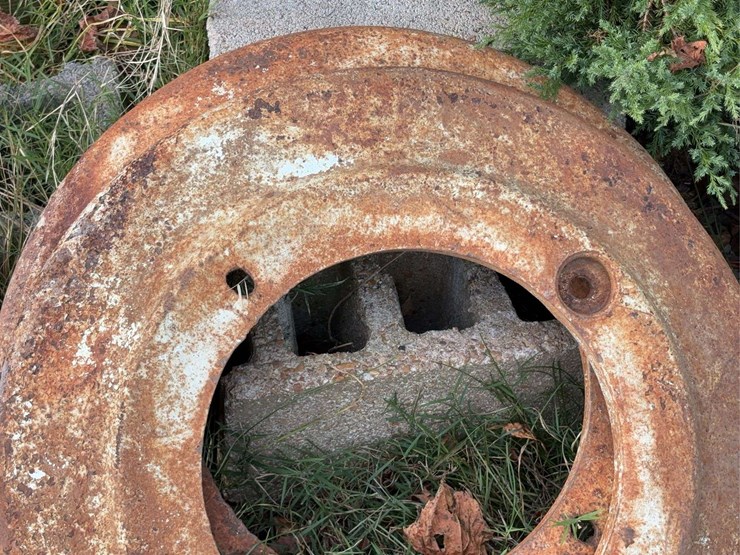 (2)-oliver-wheel-weights-image-2