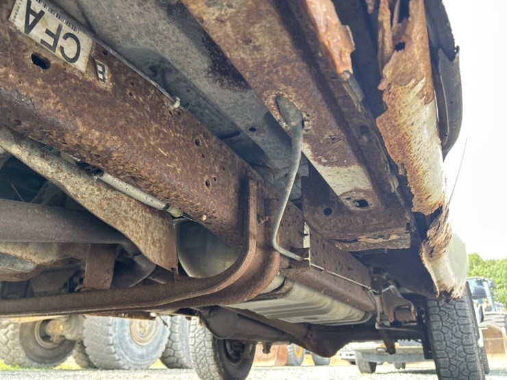 2006-ford-e350-image-14