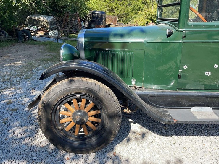 chevrolet-stake-bed-truck-image-15